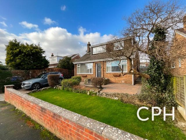 House for sale in East Ayton, North Yorkshire