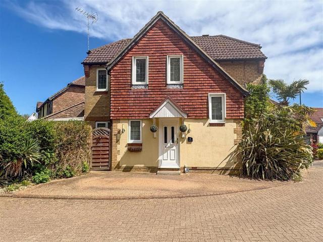 House for sale in Rustington, Clapham