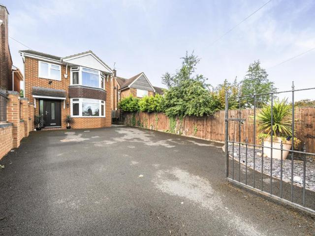 House for sale in Fox Elms, Gloucester