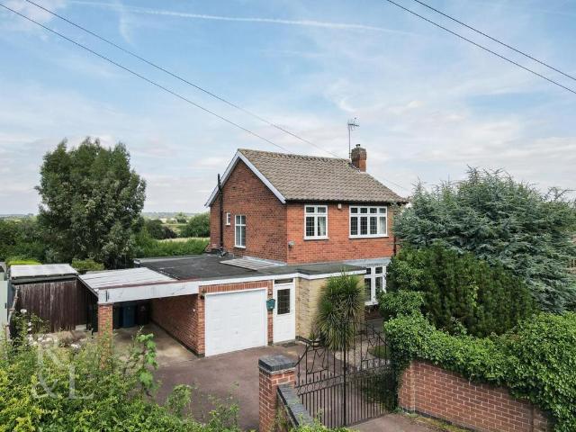 House for sale in Barton In Fabis, East Midlands