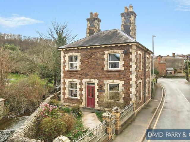 House for sale in Knighton