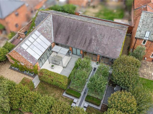 House for sale in Alverton, East Midlands