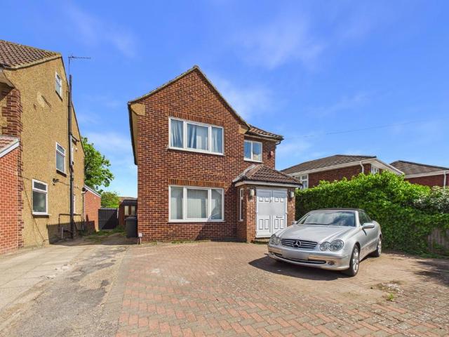 House for sale in Slough