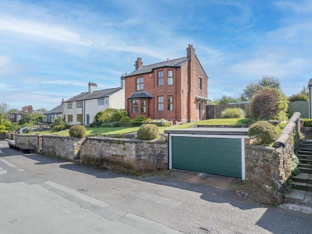 House for sale in Castlefields, Halton