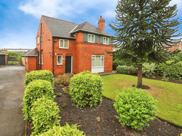 House for sale in Glasshoughton, Castleford