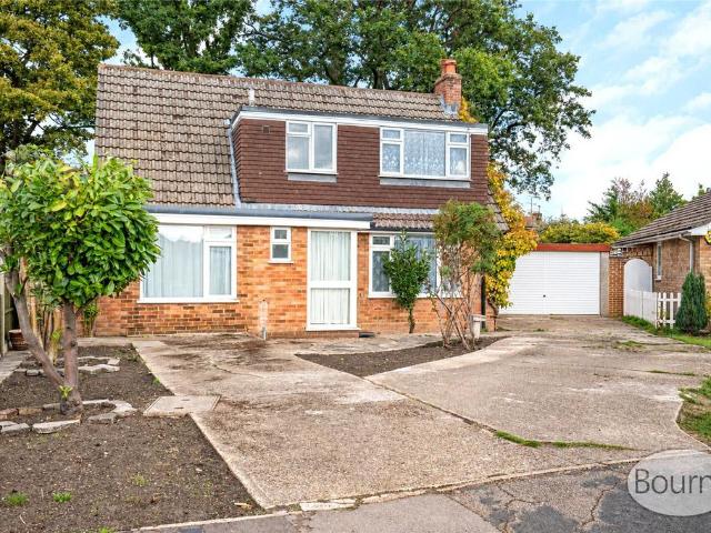 House for sale in Ash Vale, Guildford