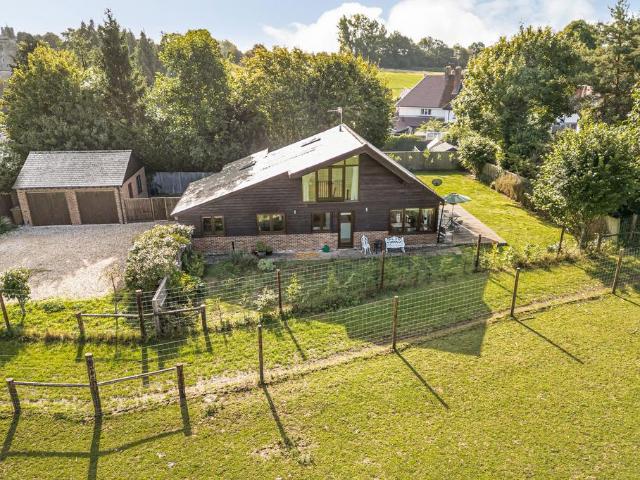 House for sale in Dromore, Oxfordshire