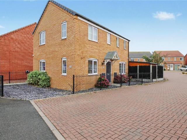 House for sale in Stokesby, Norfolk
