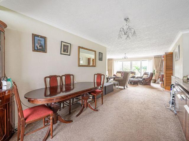 House for sale in Oakwood, Greater London