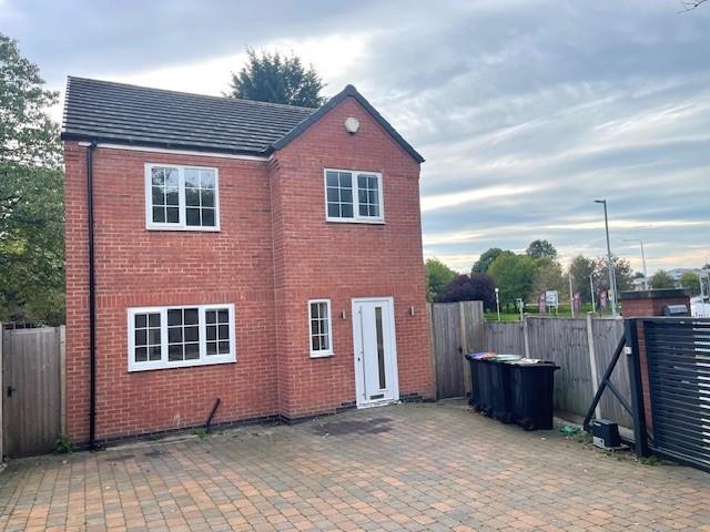 House for sale in East Midlands