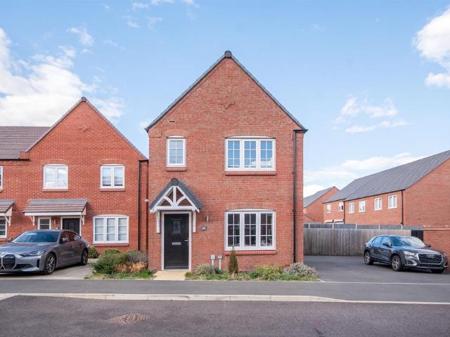 House for sale in Hanwood Park, Kettering