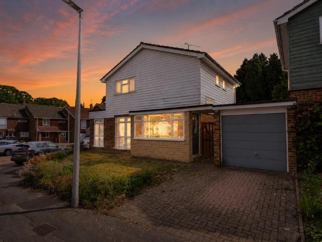 House for sale in Parkwood, Gillingham