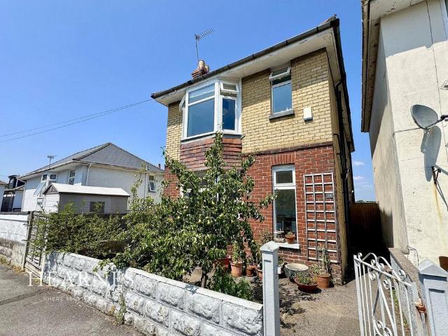 House for sale in Charminster, Bournemouth