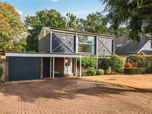 House for sale in Whiteley Village, Blackhills