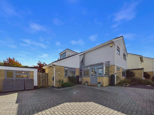 House for sale in Derry Hill and Studley, Derry Hill