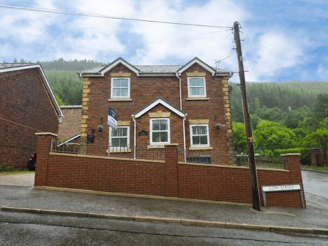 House for sale in Ogmore Valley, Ogmore Vale