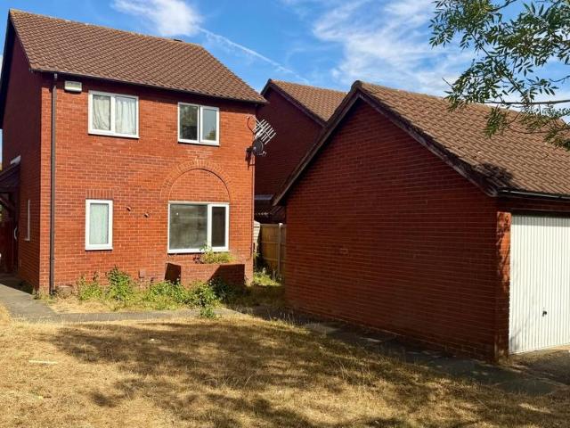 House for sale in Milton Keynes