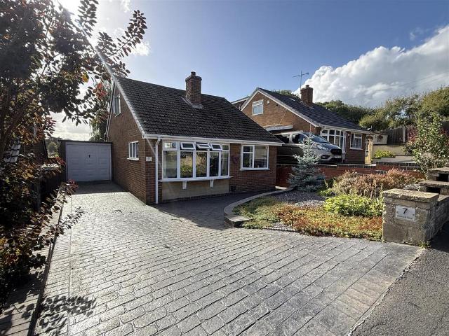 House for sale in Horninglow, East Staffordshire