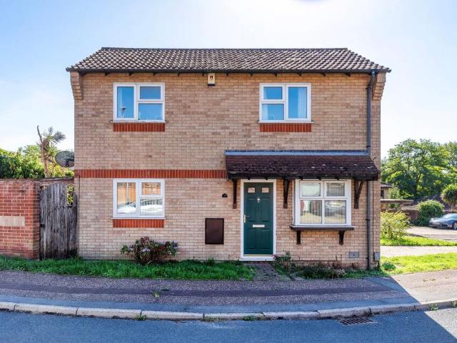 House for sale in Chapel Break, Norwich