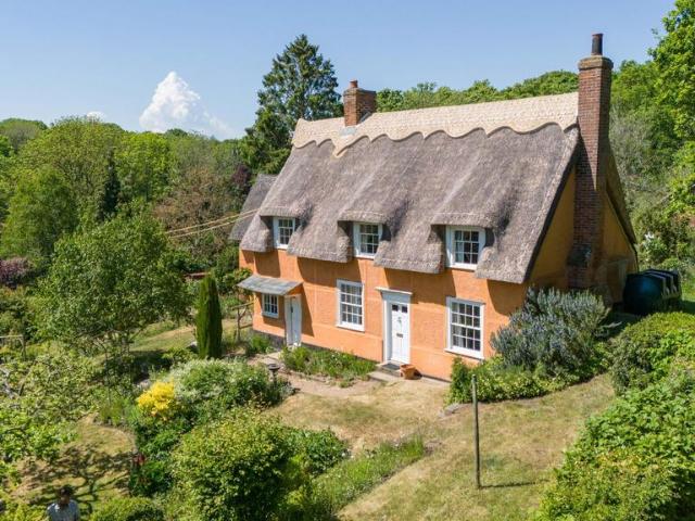 House for sale in Chelmondiston, Suffolk