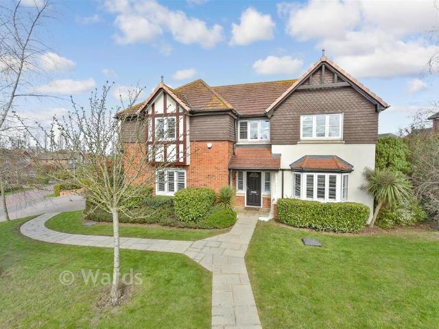 House for sale in Oad Street, Kent