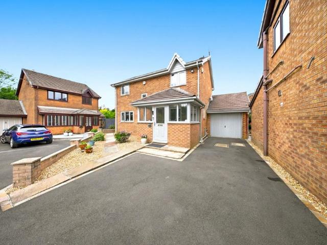 House for sale in Harle Syke, Burnley