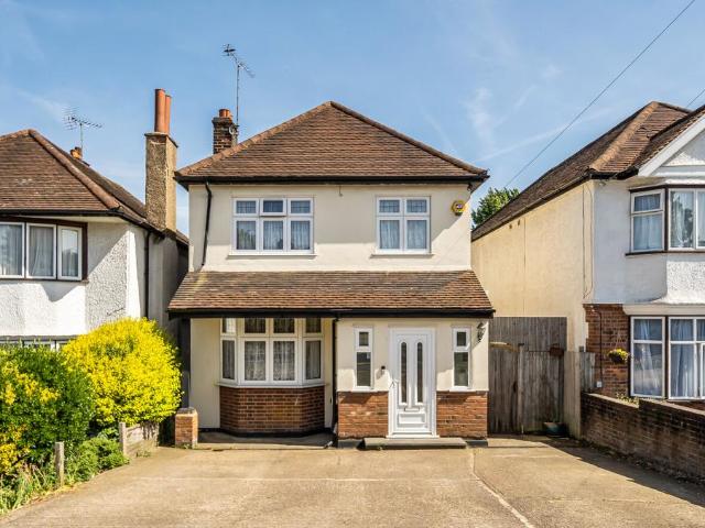 House for sale in North Watford, Hertfordshire