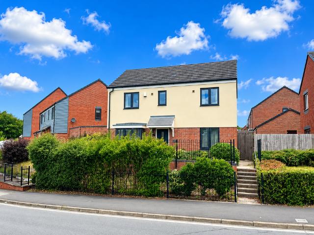 House for sale in West Midlands