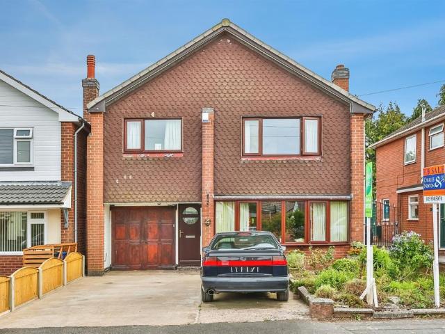 House for sale in Caldermill, East Midlands