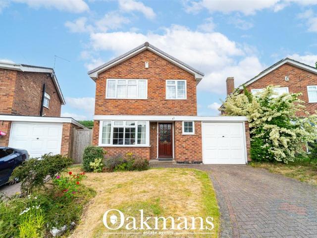 House for sale in Gun Hill, Warwickshire