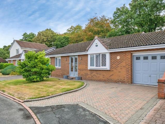 House for sale in Cinnamon Brow, Warrington