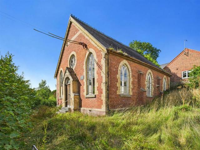 House for sale in Pontrobert, Wales