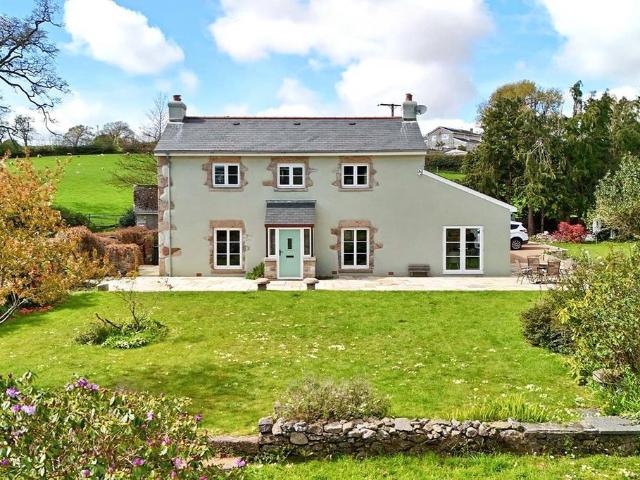 House for sale in Strode, Devon