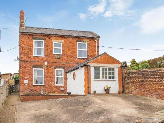 House for sale in Ecclesfield, South Yorkshire