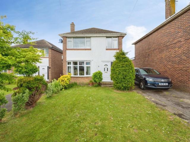 House for sale in Fair Oak and Horton Heath, Helford