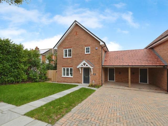 House for sale in Fareham, Hampshire