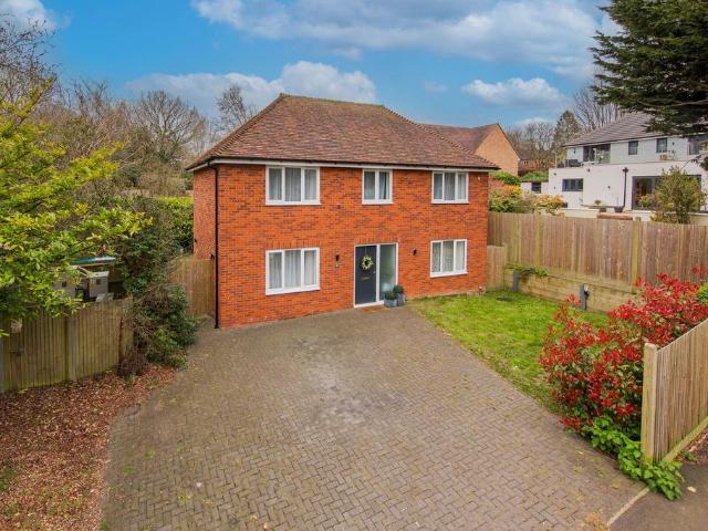 House for sale in Sandown Park, Kent