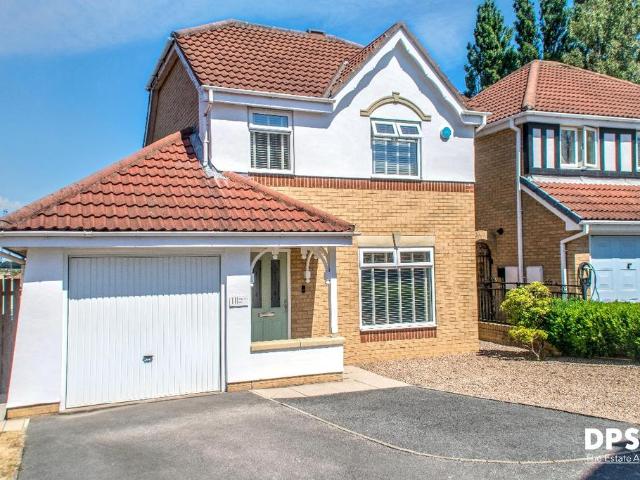 House for sale in West Yorkshire
