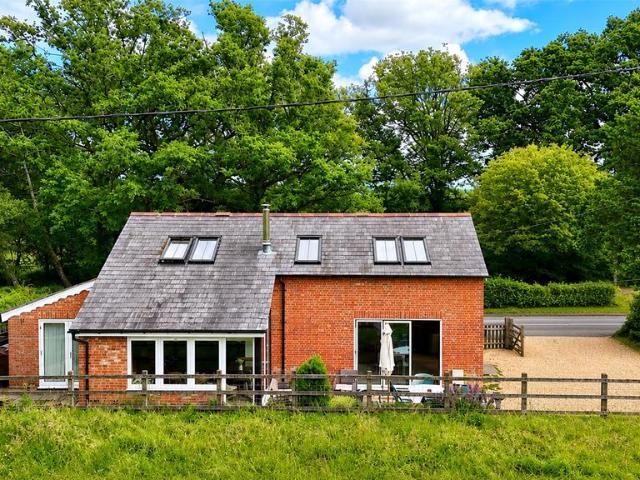 House for sale in Barton Stacey, Hampshire