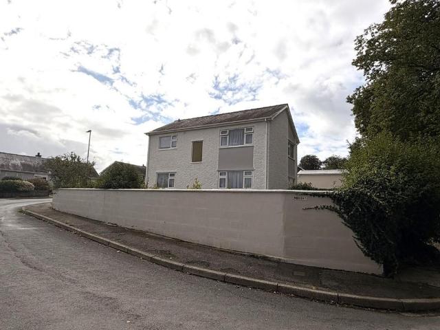 House for sale in Penrhyndeudraeth, Minffordd