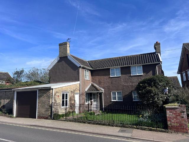 House for sale in Eastbridge, Suffolk
