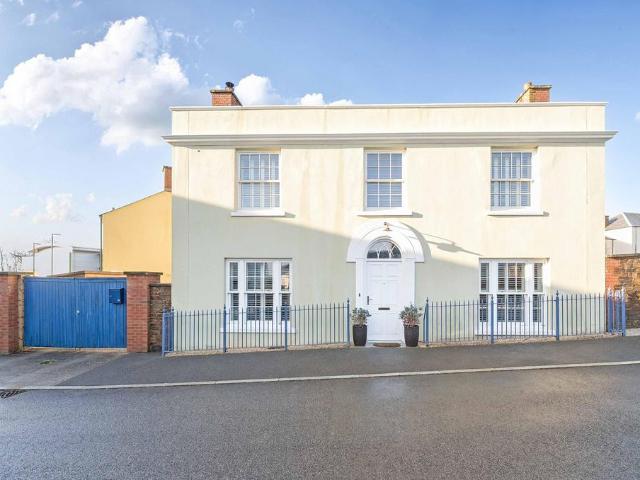 House for sale in Trelander, Penweathers