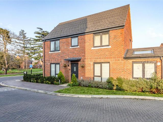 House for sale in Row Town, Surrey