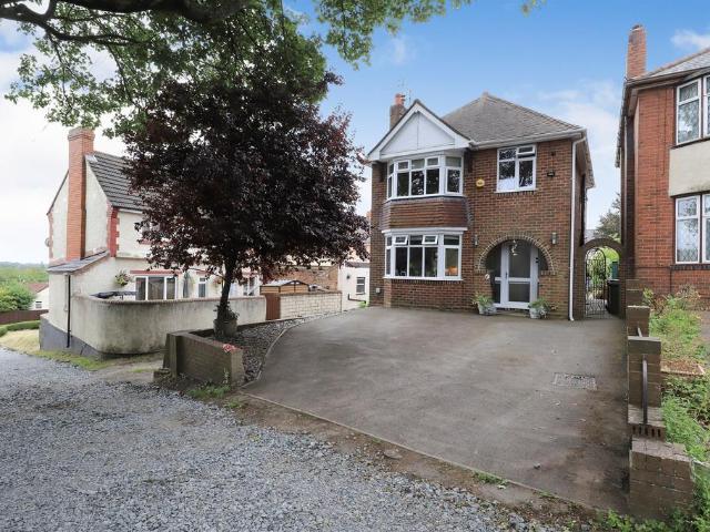 House for sale in Woodcross, West Midlands