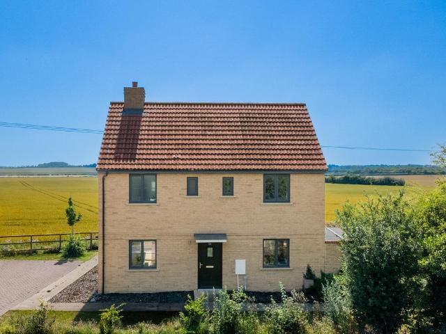House for sale in Arrington, Cambridgeshire