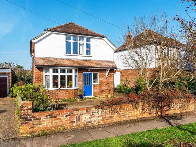 House for sale in Pachesham Park, Surrey