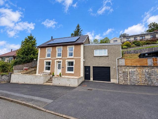 House for sale in Llandysul