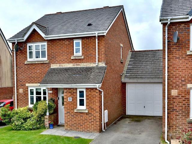 House for sale in Nantyglo and Blaina, Wales