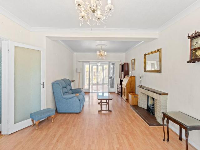 House for sale in Worcester Park, Greater London