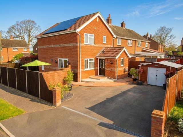 House for sale in Bedingfield, Suffolk